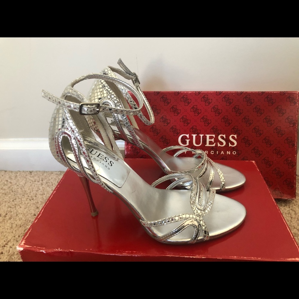 Guess Gwokanarra Heels Size 6.5